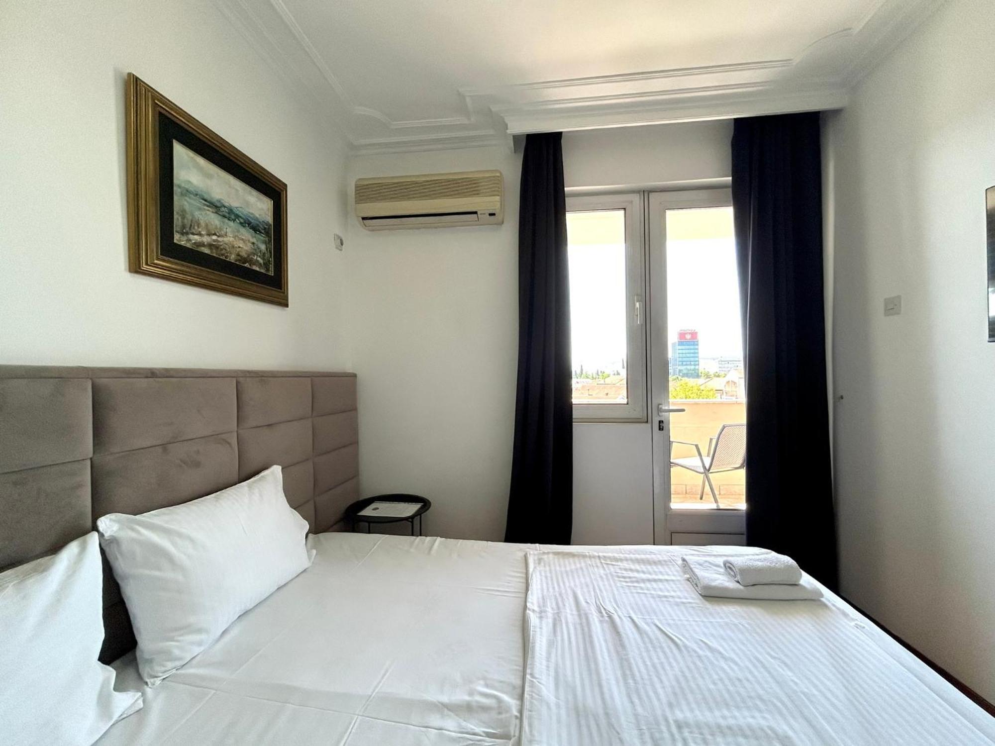 Hotel Bojatours Ποντγορίτσα Εξωτερικό φωτογραφία
