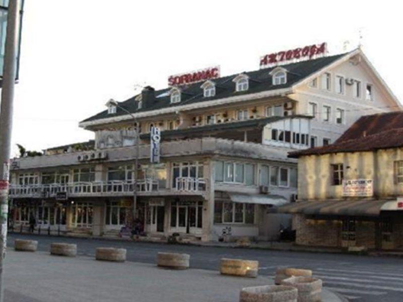 Hotel Bojatours Ποντγορίτσα Εξωτερικό φωτογραφία